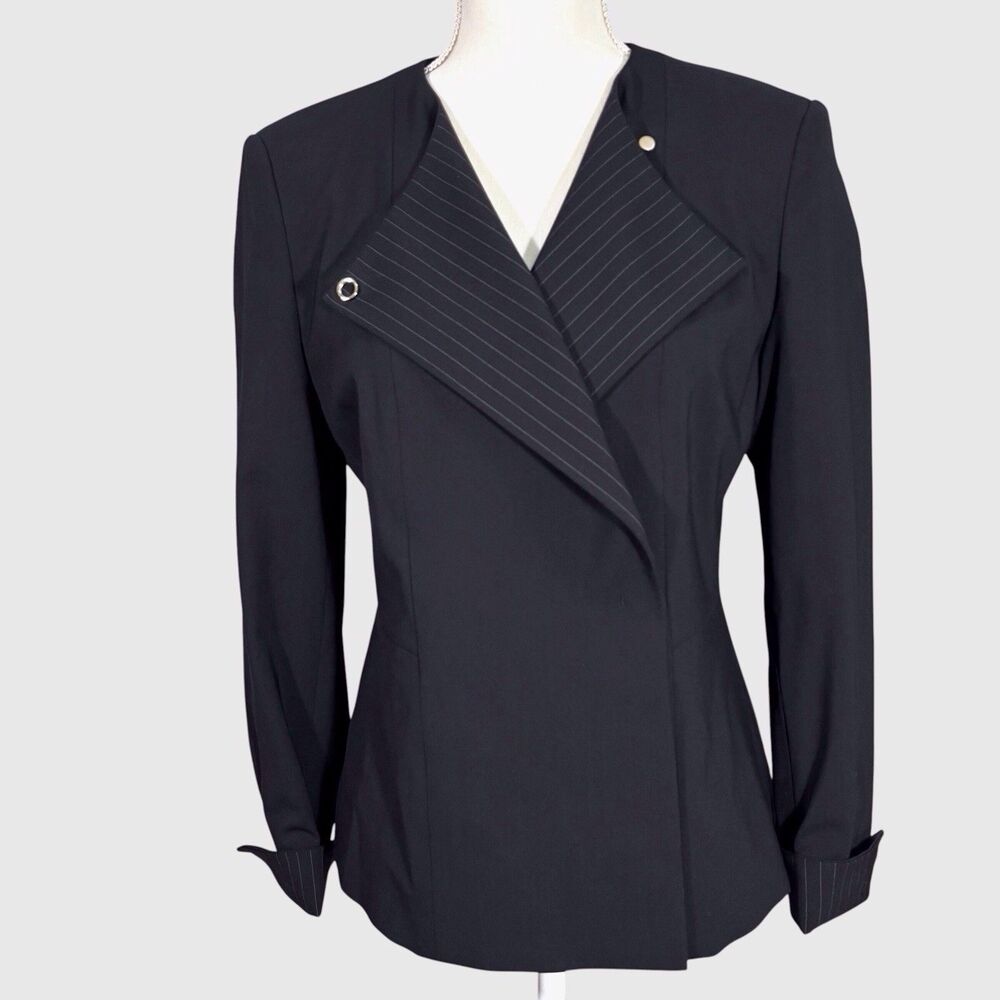 Boss by Hugo Boss Jutali Black Wool Blazer Womens Size 6 Pinstripe Lapel Overlap
